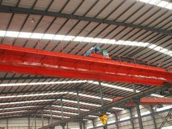 lhb型 防爆電動(dòng)葫蘆橋式起重機